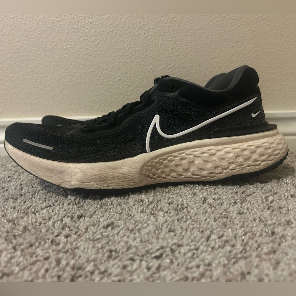 Nike ZoomX Invincible Run Flyknit  Running Sneaker Mens Size 13 CT2228-001 Used